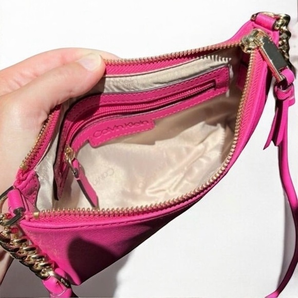 Calvin Klein Pink Saffiano Crossbody Crossbody Purse Bag; Gold Chain Strap - Picture 8 of 9